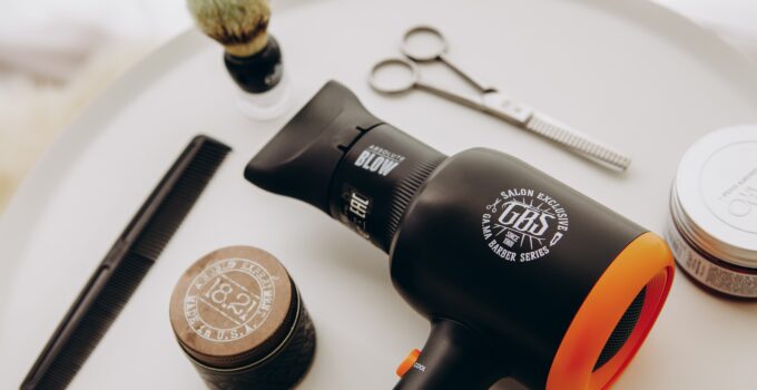 Les secrets pour choisir la meilleure brosse à cheveux